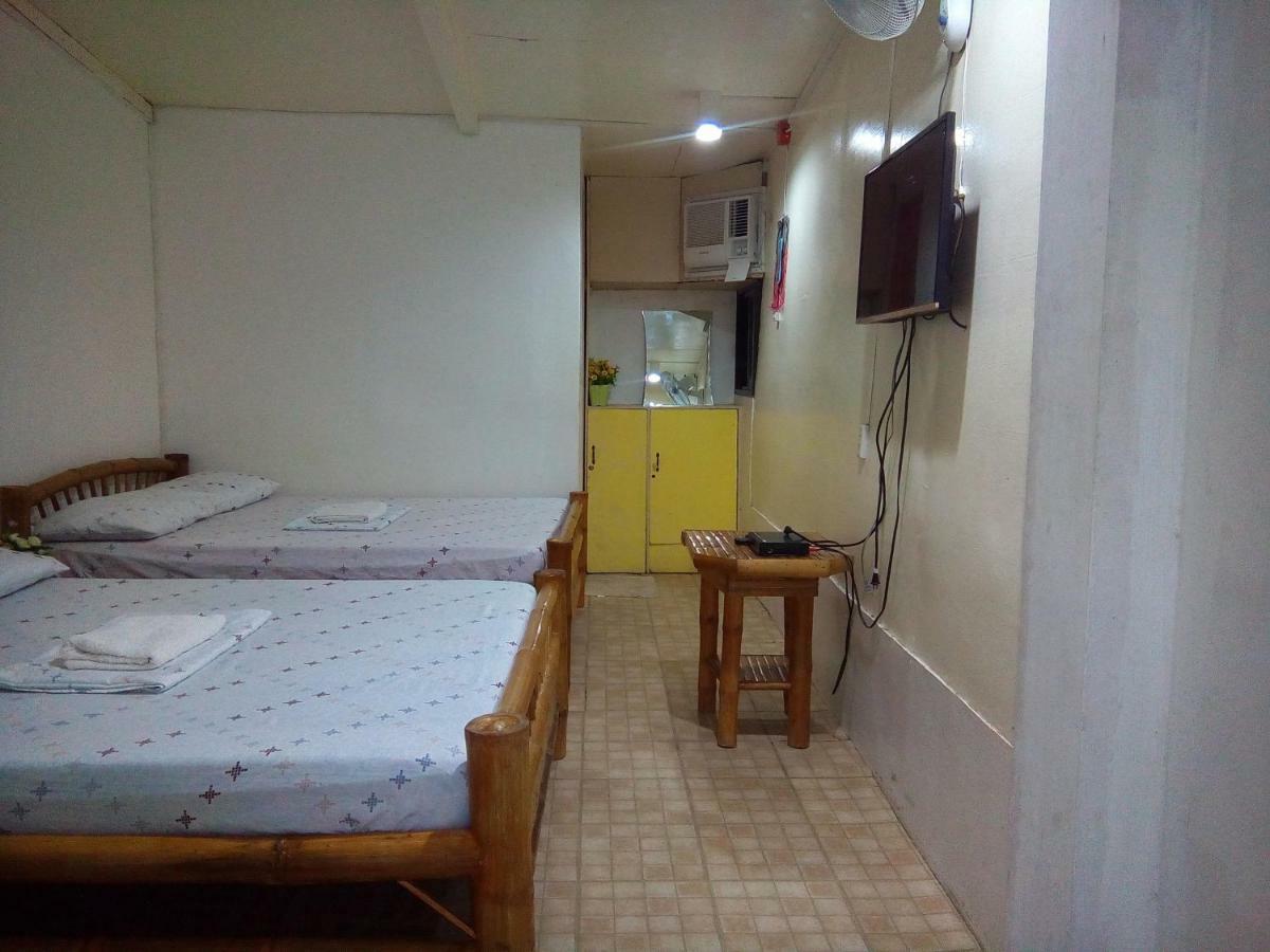 Mother Teresa Rooms&Restaurant Oslob Exterior foto