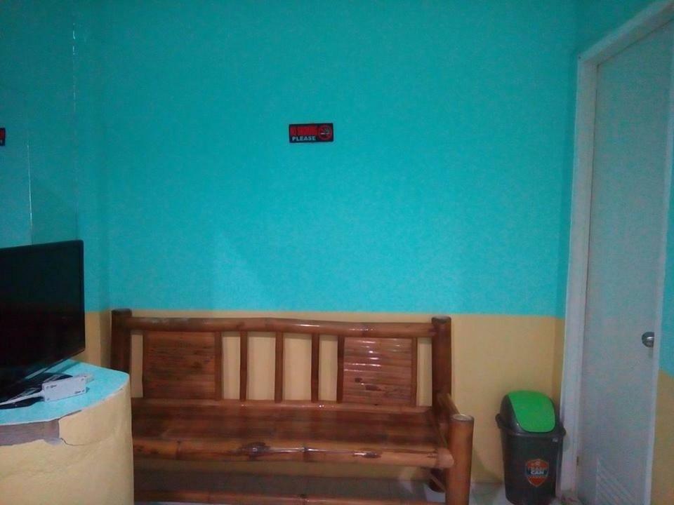 Mother Teresa Rooms&Restaurant Oslob Exterior foto